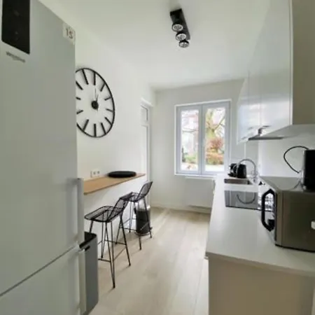 3 3 Bath Nahe Arena Frankfurt *