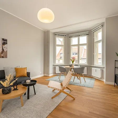 3 3 Bath Nahe Arena Frankfurt アパート *